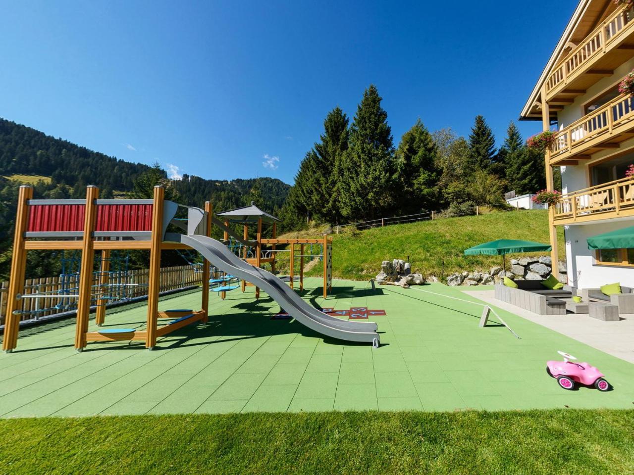 Natuerlich Hotel Mit Charakter Fiss Esterno foto