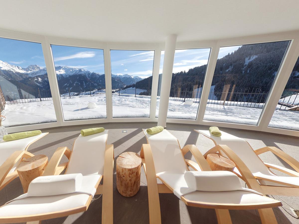 Natuerlich Hotel Mit Charakter Fiss Esterno foto